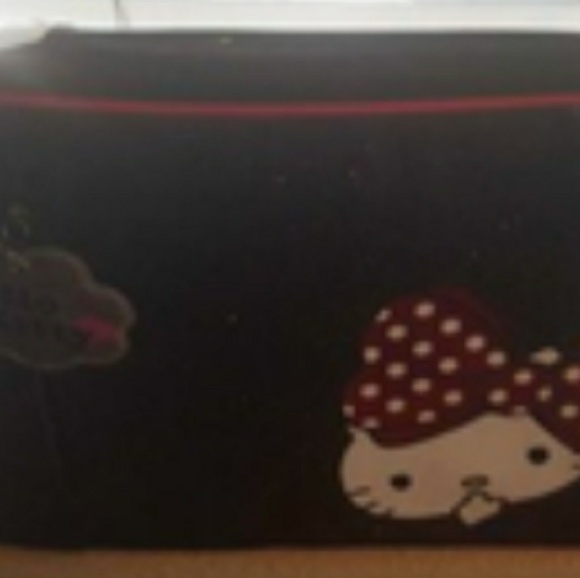 Hello Kitty Laptop Bag - Picture 3 of 3